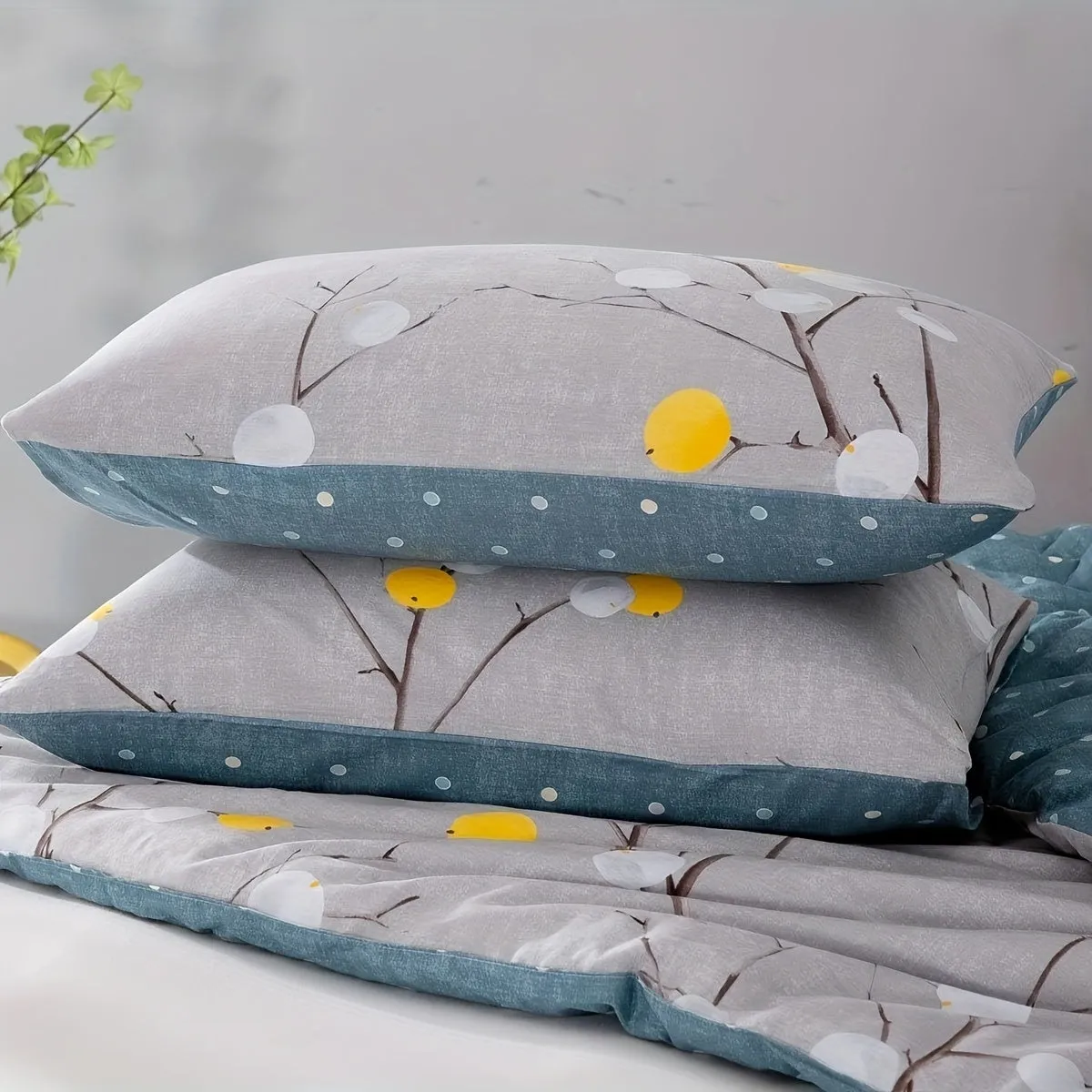600 Thread Count SLEEPBELLA Luxury Duvet Cover - Soft Grey Branch Pattern with Yellow Turquoise Polka Dots, Reversible Comforter Cover with Green Reverse Side, Breathable, Hypoallergenic, and Machine Washable
