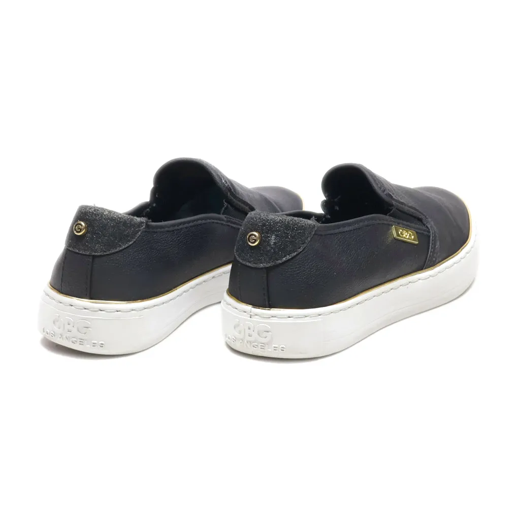 Guess Gollys Low-Top Sneakers Leather Black Colour For Women